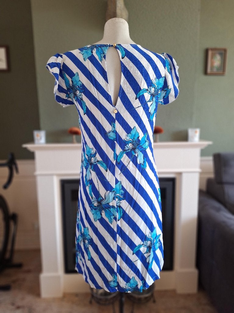 Rinascimento heerlijk zomers blauw wit jurkje L, Knielengte, Gedragen, Verzenden, Blauw