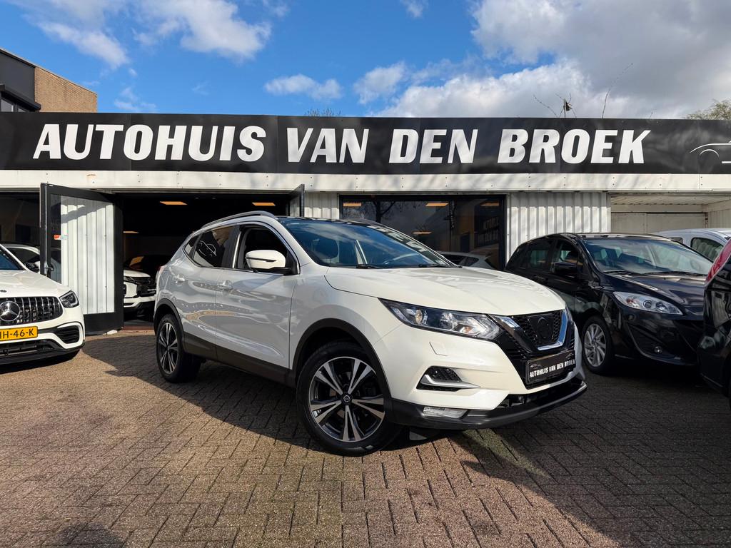 Nissan Qashqai 1.2 N-Connecta|Led|Pano|Navi|Cruise|360Camera, Stof, Gebruikt, 4 cilinders, 116 pk