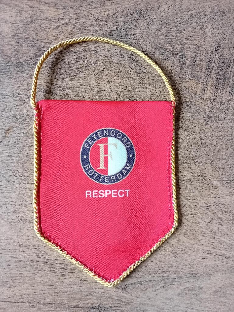 Feyenoord vaantje Europe 2016-2017 - Respect 15x11,5cm, Verzamelen, Sportartikelen en Voetbal, Ophalen of Verzenden, Zo goed als nieuw