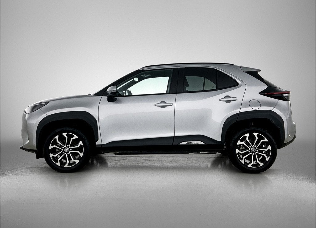Toyota Yaris Cross 1.5 Hybrid 115 First Edition Comfort Pack, 12 maanden, Stof, Gebruikt, 116 pk