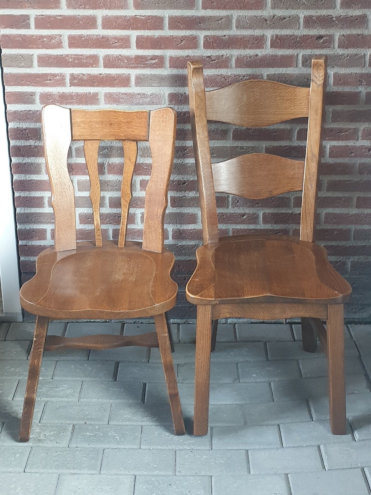 Eetkamer stoelen, Ophalen