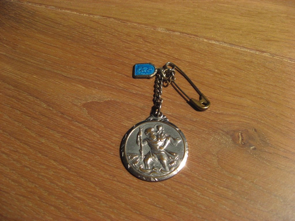 antieke Sint Christoffel met blauwe medaille, Verzenden
