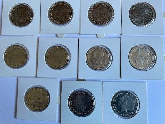 2,5 gulden dubbelportret 30 april 1980 in munthouder, Postzegels en Munten, Munten | Nederland, Ophalen of Verzenden, Koningin Beatrix