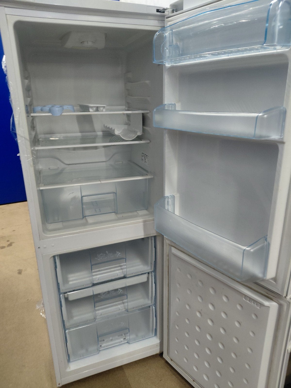 Foto 3 van Beko Koel-vriescombinatie