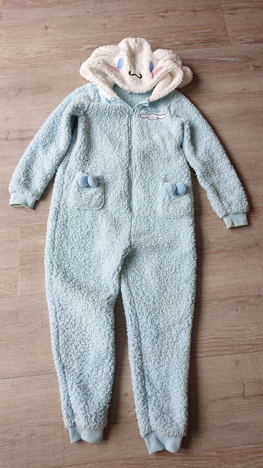 Onesie Cinnamoroll (maat 134-140), Gebruikt, Meisje, Trui of Vest, Ophalen of Verzenden