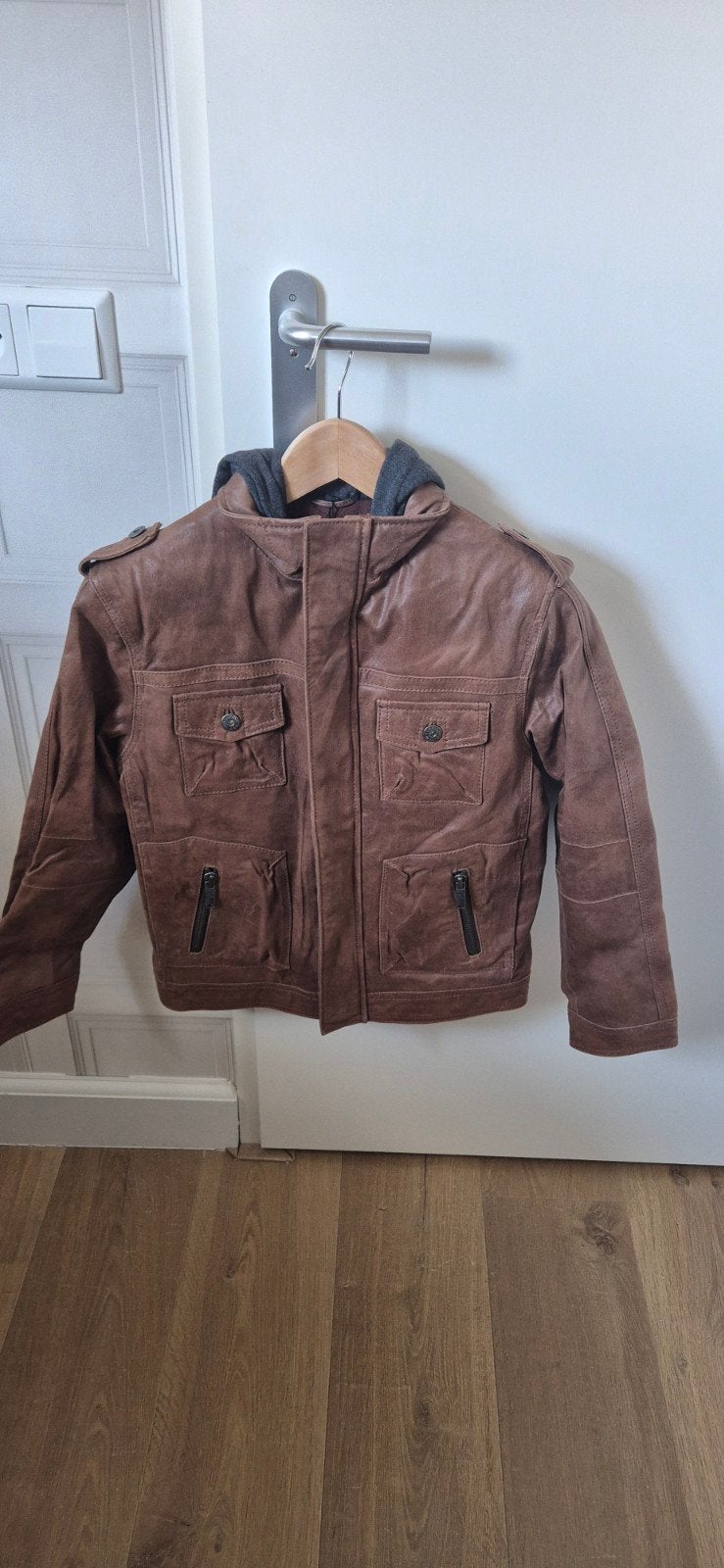 Stoere leren jas voor jongens, maat 146/152, Ophalen of Verzenden, Zo goed als nieuw, Onbekend, Jongen