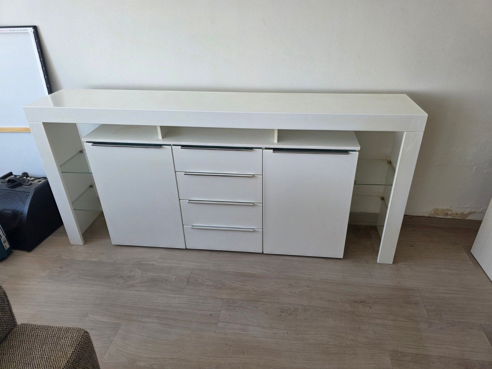 Moderne witte dressoir met lades en deuren, Ophalen, Gebruikt, Met deur(en), 150 tot 200 cm