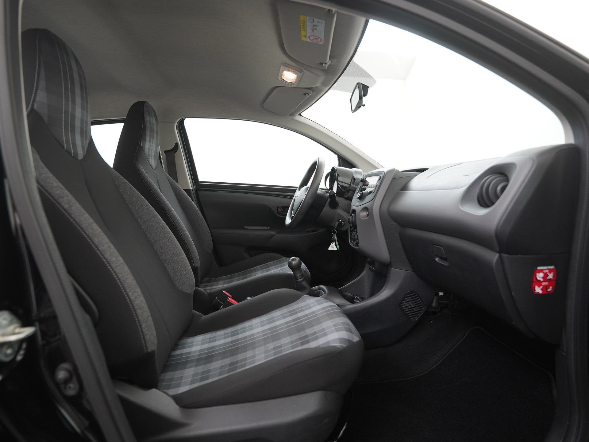 Peugeot 108 1.0 e-VTi Active | Airco | Zondag Open!, Auto's, Voorwielaandrijving, Stof, Gebruikt, 4 stoelen