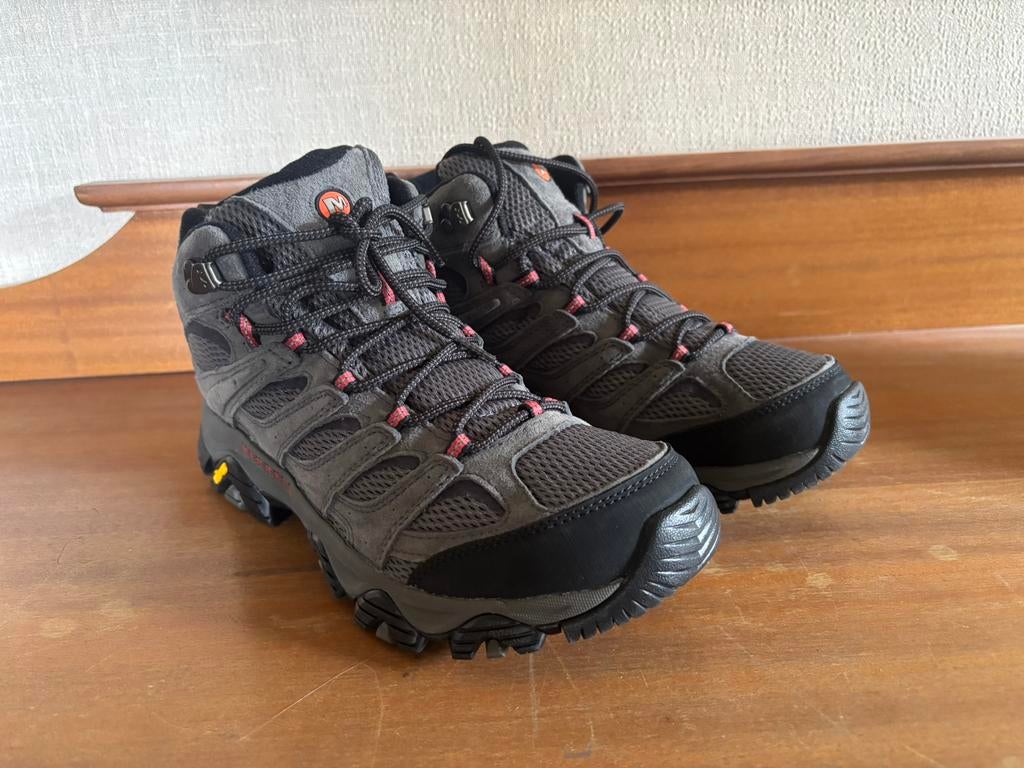 Nieuwe wandelschoenen Merrell Moab gtx 3 maat 45, Sport en Fitness, Bergsport en Wandelen, Ophalen of Verzenden, Zo goed als nieuw