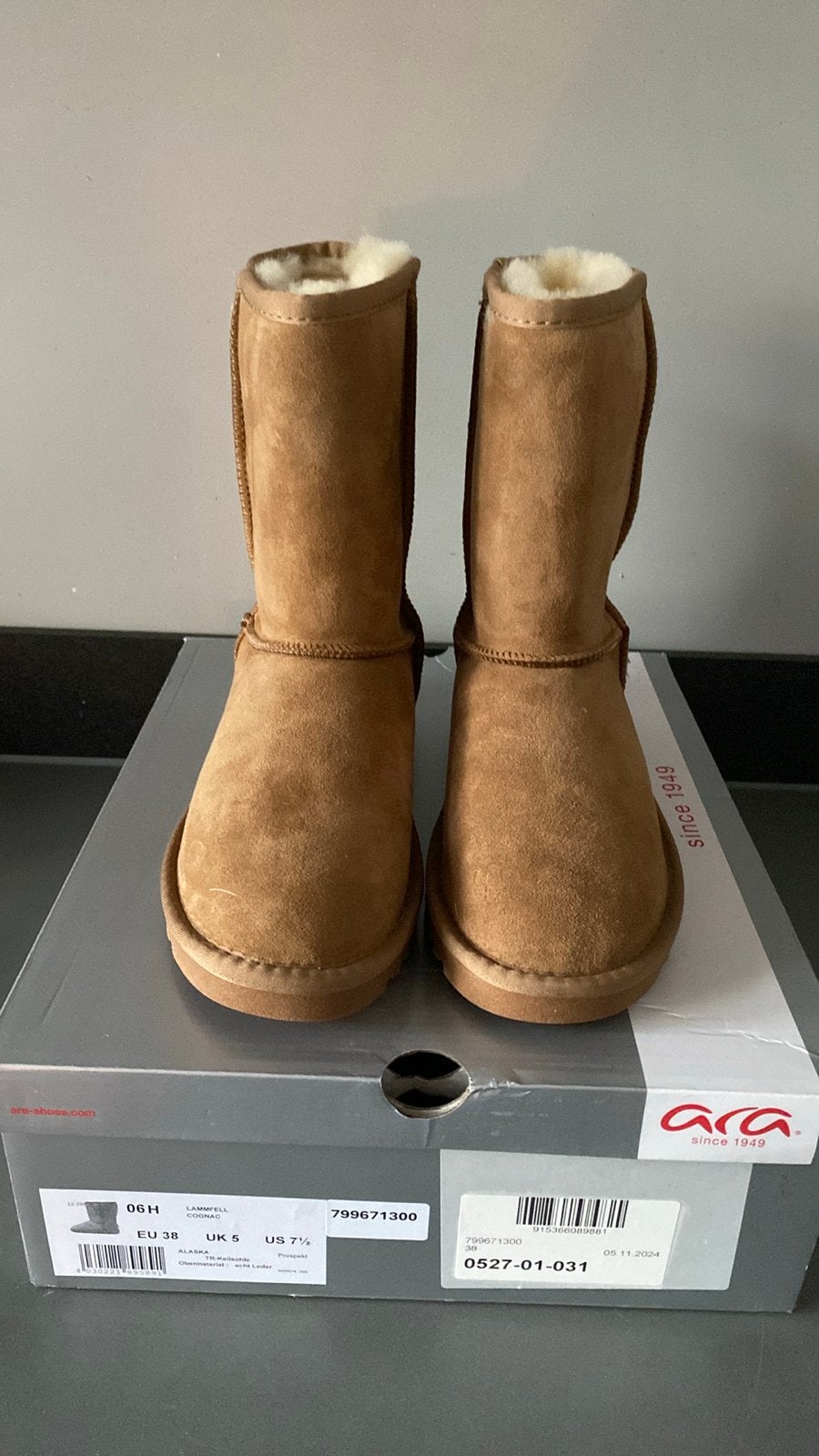 Nieuw! Ara laarzen met lamsvel- Maat 38, Ophalen of Verzenden, Zo goed als nieuw, Bruin, Lage of Enkellaarzen