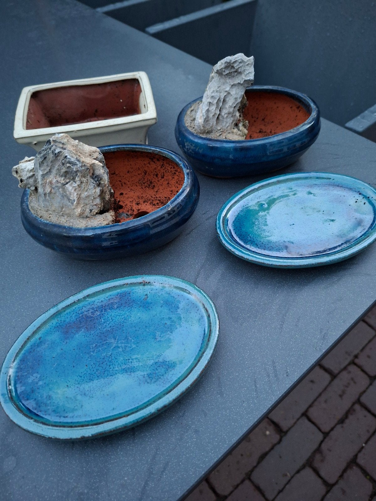3 bonsai schalen..2 met steen en onderschaal, Ophalen, Rond, Steen, Minder dan 30 cm