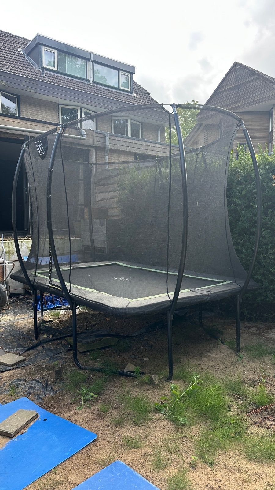 EXIT Trampoline met veiligheidsnet - Rechthoekig, Ophalen, Gebruikt