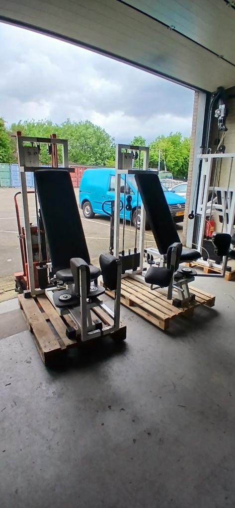 Technogym ab + adductor, Sport en Fitness, Fitnessmaterialen, Ophalen, Gebruikt, Overige typen