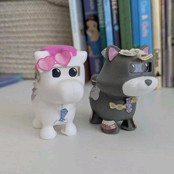 McDonalds happy meal adopt me pets, Ophalen of Verzenden, Gebruikt
