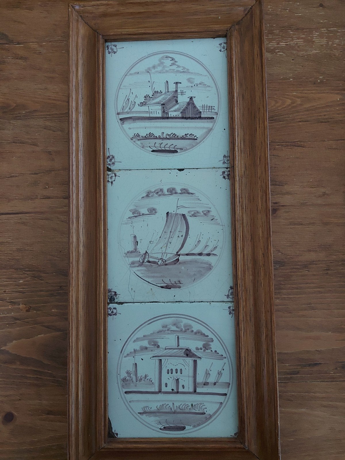 3 tegeltableaus met verschillende motieven  in houten lijst, Ophalen