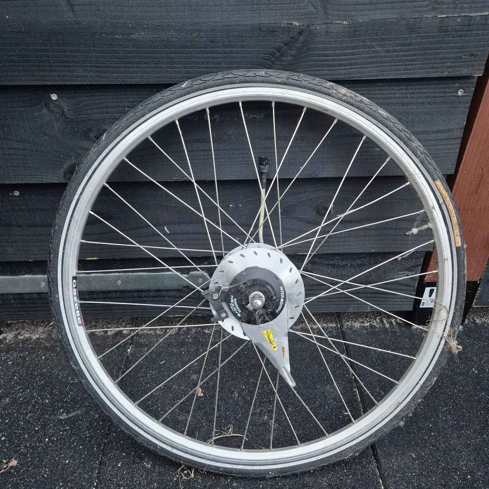 Gazelle Voorwiel met Shimano Naafdynamo en Rem, Fietsen en Brommers, Fietsonderdelen, Wiel, Gebruikt, Verzenden, Elektrische fiets