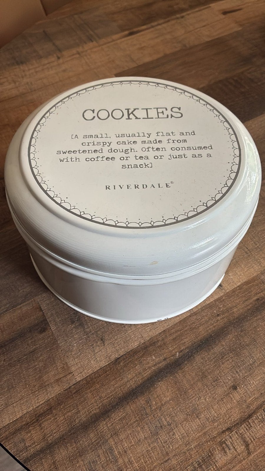 Riverdale Koekjestrommel - Wit met Tekst, Ophalen, Gebruikt, Voorraadpot, Metaal