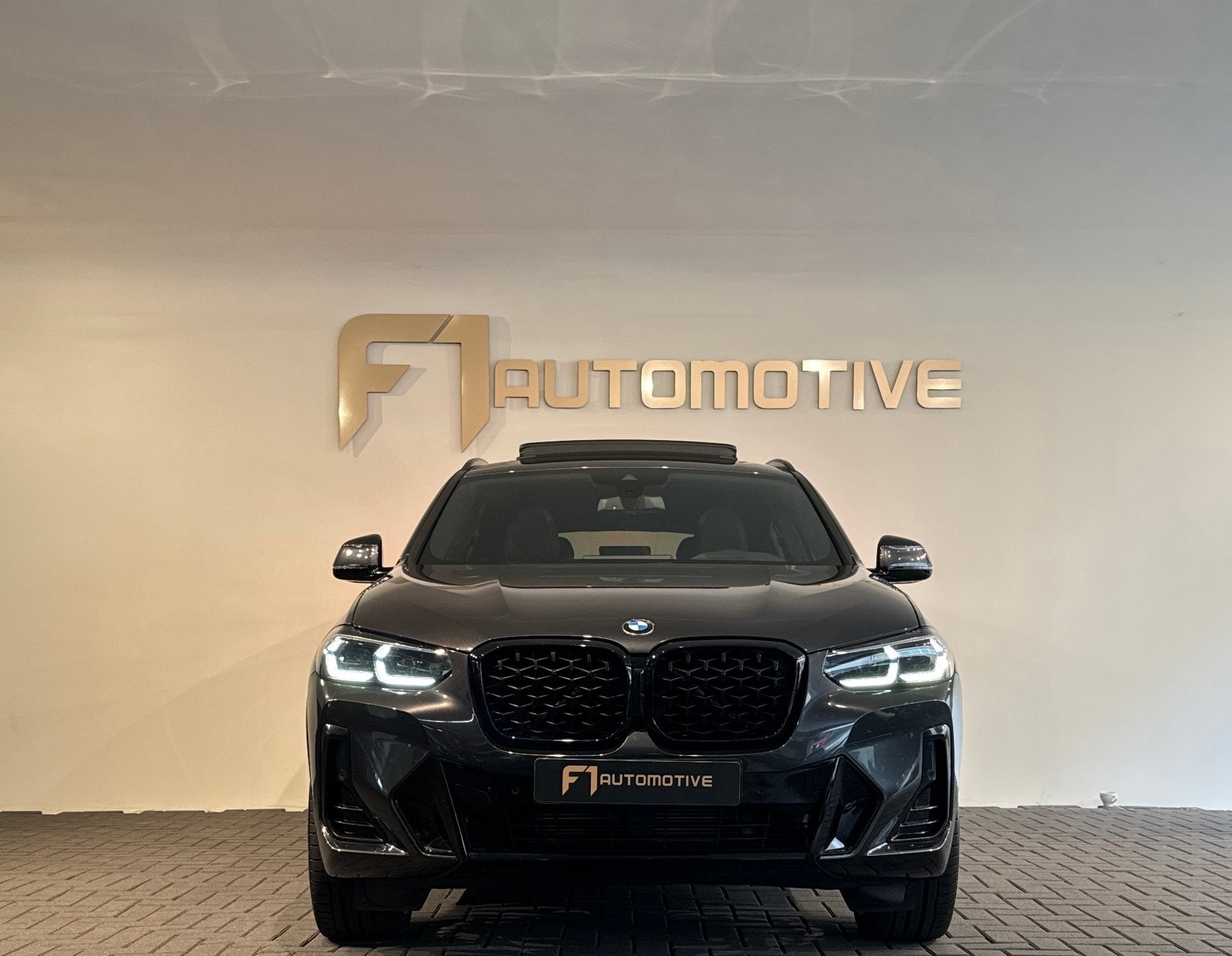 BMW X4 xDrive20i High Executive Pano|Keyless|Leer|Camera|Cru, 1998 cc, Gebruikt, Euro 6, 4 cilinders