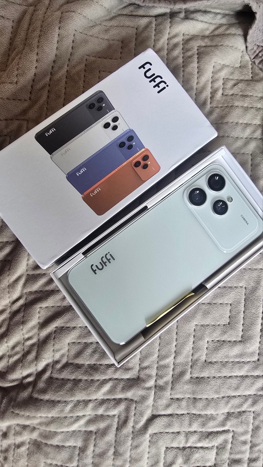 Fuffi Basic Smartphone, Ophalen, Overige modellen, Nieuw, Minder dan 3 megapixel