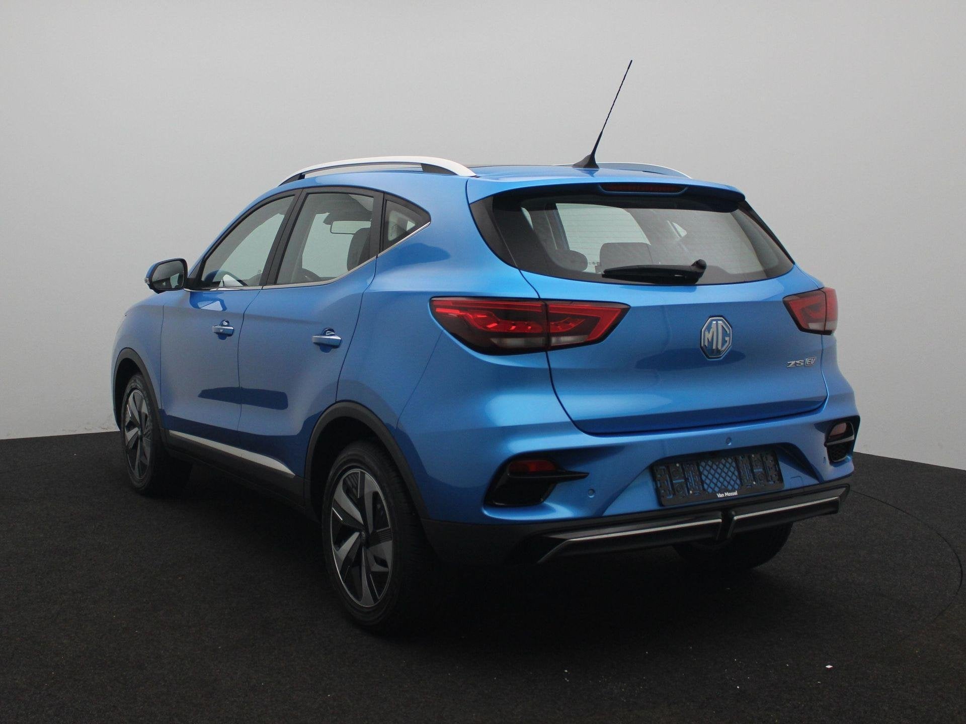 MG ZS EV Standard Range Luxury 50 kWh | Final Edition - Carp, Auto's, 12 maanden, Gebruikt, 320 km, Automatische klimaatregeling