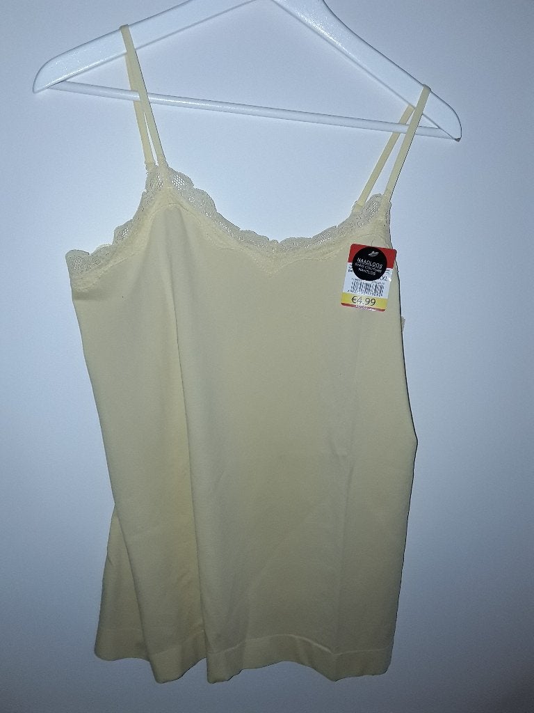 Wibra Naadloze Gele Top Met Kant Maat XXL, Kleding | Dames, Geel, Maat 46/48 (XL) of groter, Nieuw, Ophalen of Verzenden