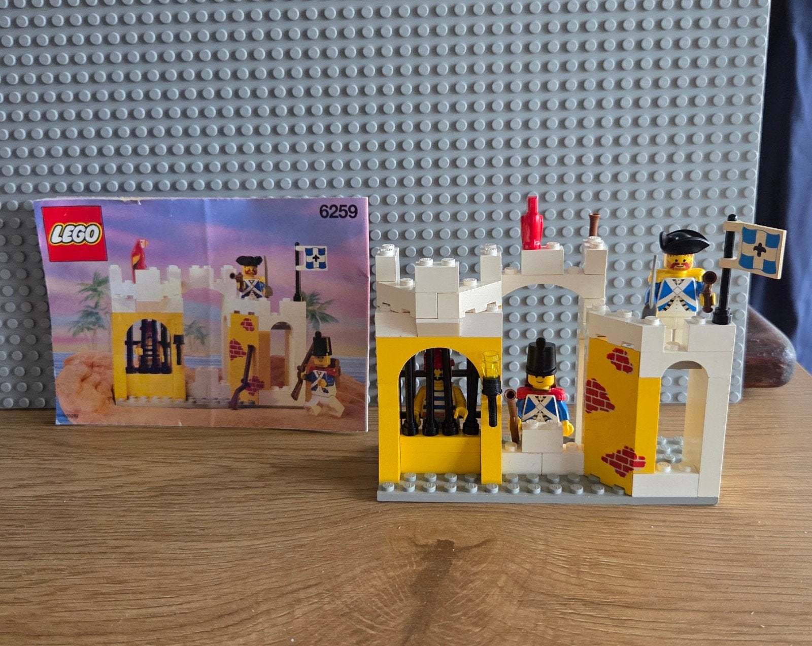 9 Lego Piraten en Islanders sets - Vintage collectie, Gebruikt, Lego, Complete set, Inclusief instructies
