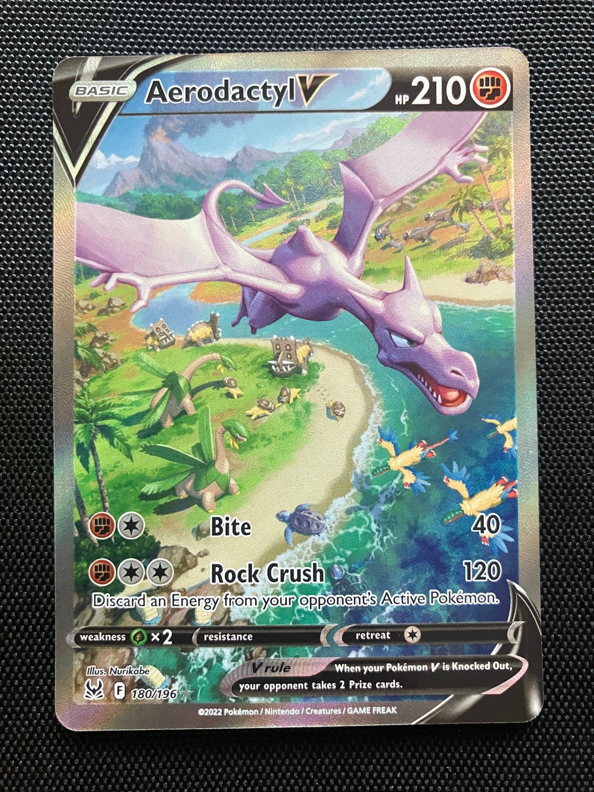 Aerodactyl V (180/196) near mint, Ophalen of Verzenden, Zo goed als nieuw, Losse kaart, Foil