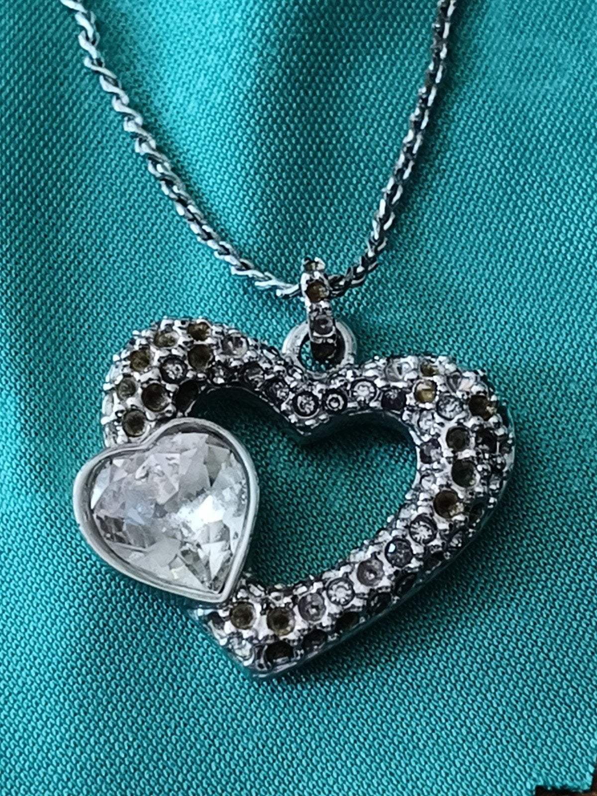Swarovski Emotion Heart Ketting met hanger in hartvorm., Gebruikt, Ophalen of Verzenden, Zilver, Overige materialen