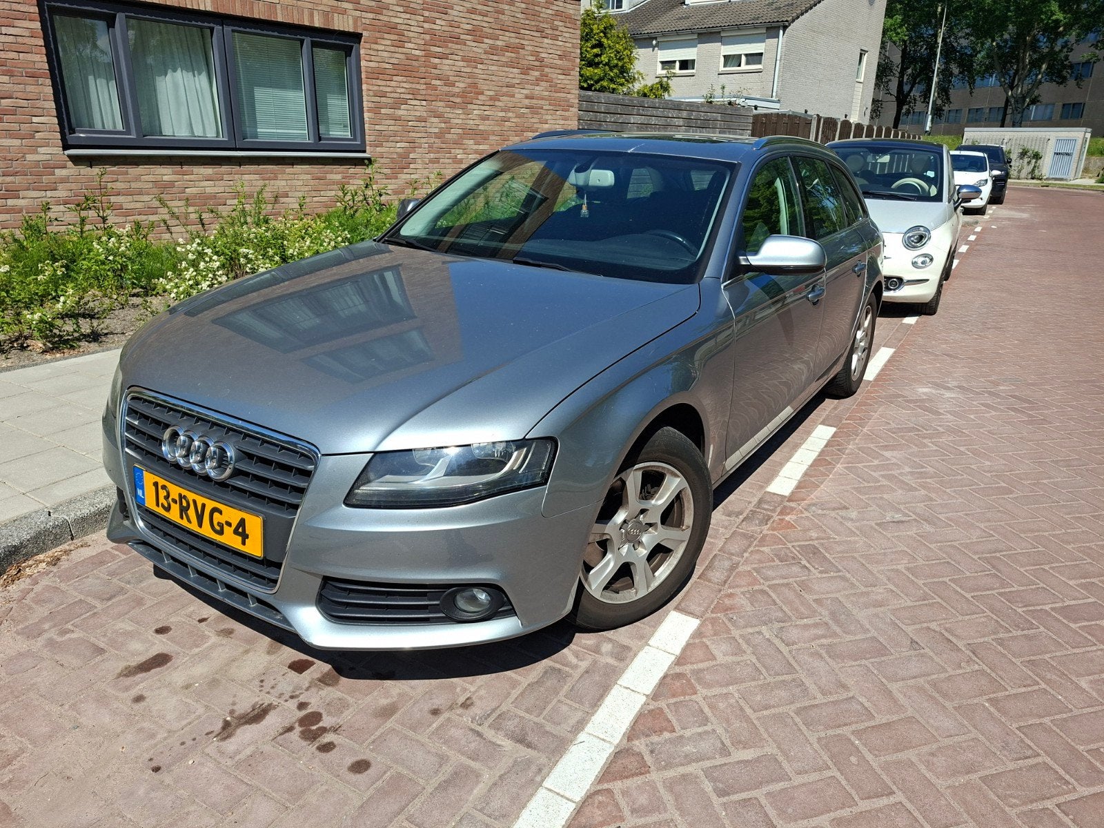 Audi A4 1.8 Tfsi 88KW Avant 2011 Grijs, Auto's, Audi, Voorwielaandrijving, Stof, Zwart, 4 cilinders
