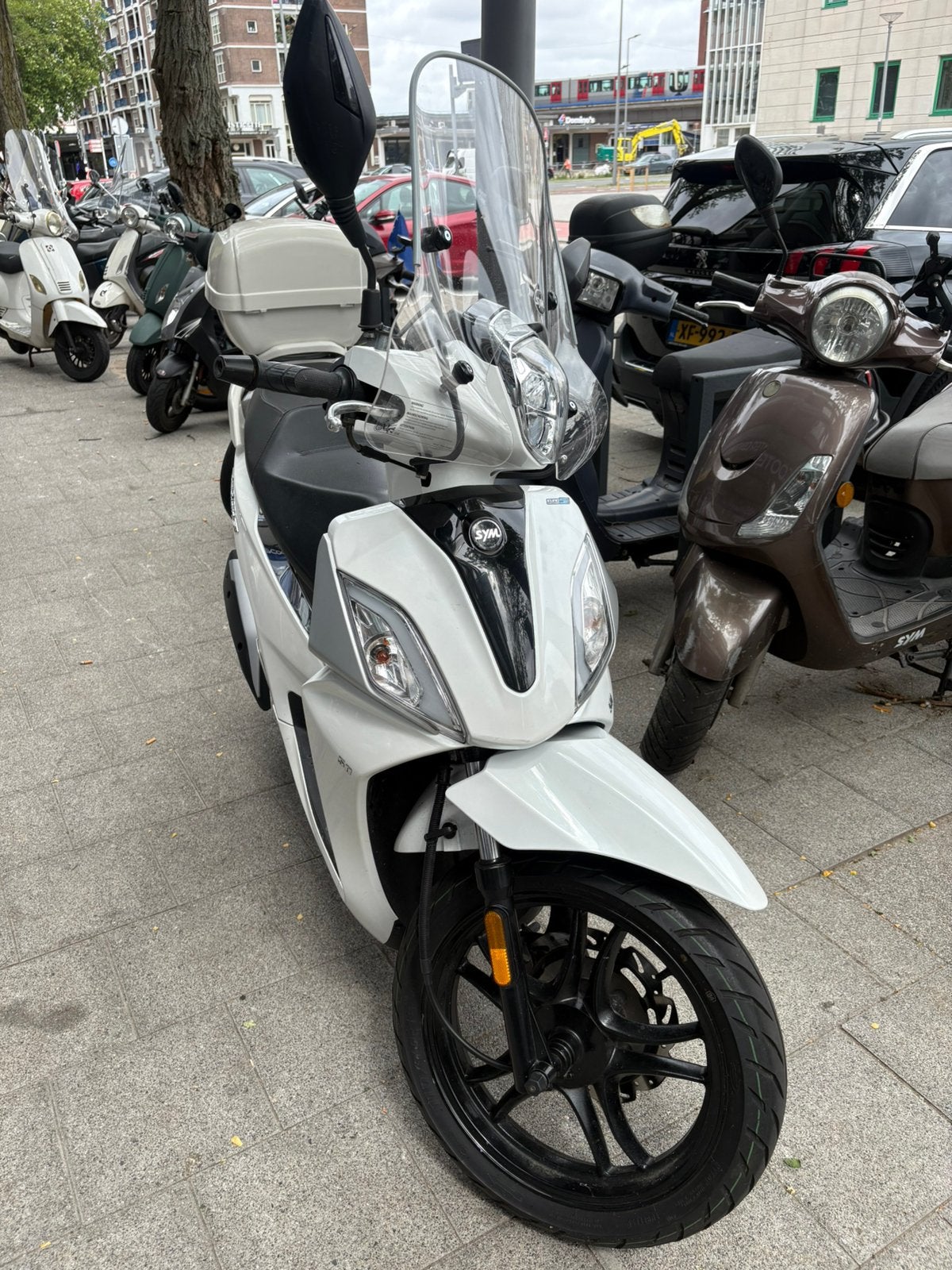 Sym SYMPHONY ST 2021, Fietsen en Brommers, Scooters | SYM, Ophalen, Zo goed als nieuw, Benzine, Overige modellen