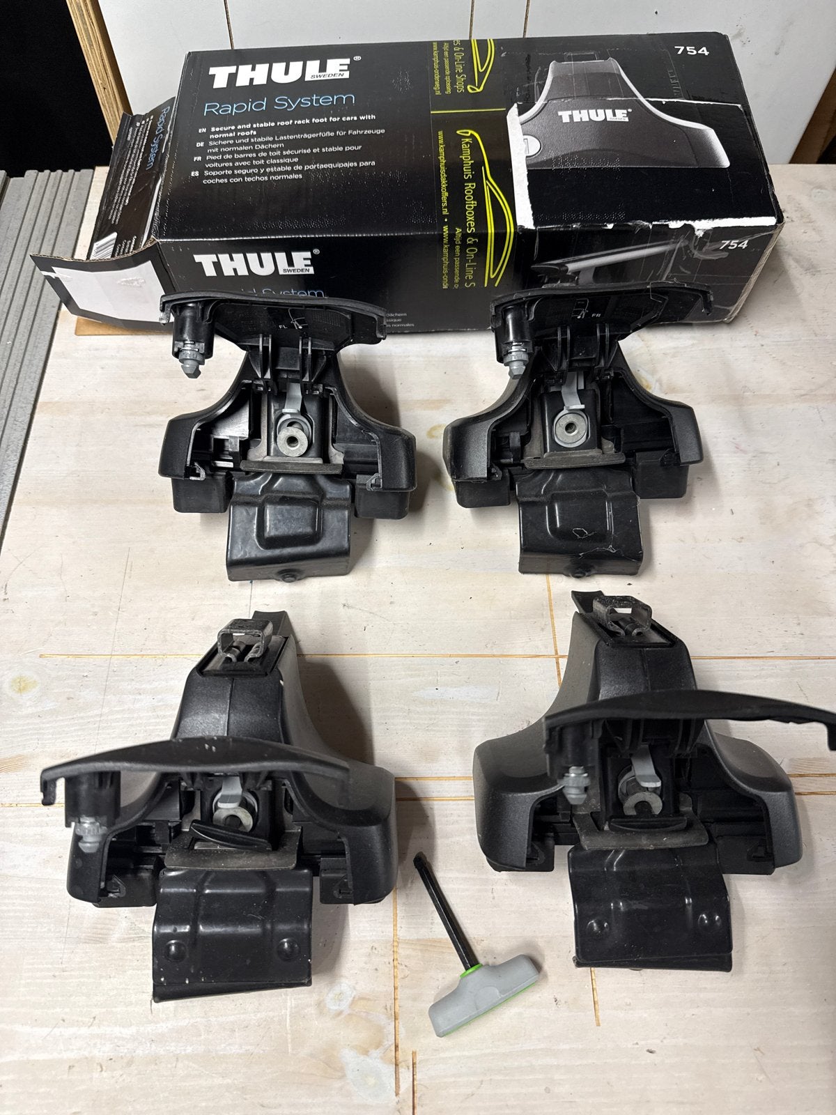 Thule Rapid System 754 Voetenset voor dakdragers, Auto diversen, Ophalen of Verzenden, Gebruikt