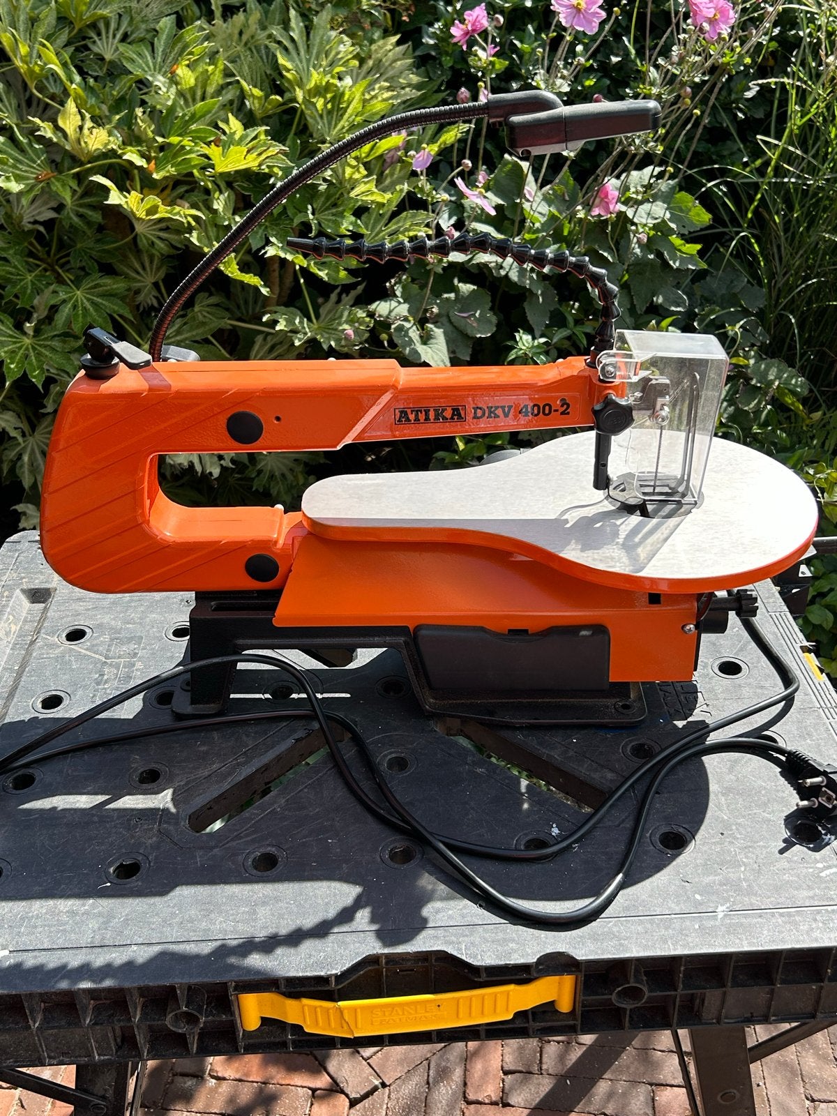 Atika DKV 400-2 figuurzaagmachine met 9 houtplaatjes, Ophalen, Zo goed als nieuw, 30 tot 70 mm, Figuurzaag