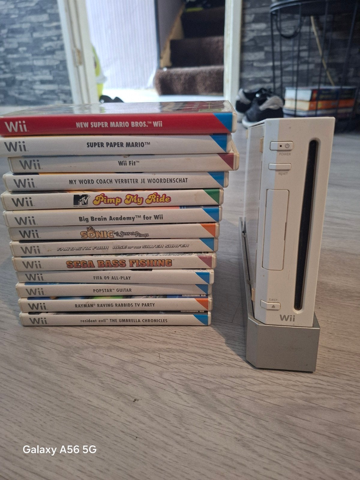 Wii Console met 13 games, Balance Board en accessoires, Ophalen, Gebruikt, Met 3 controllers of meer, Met games