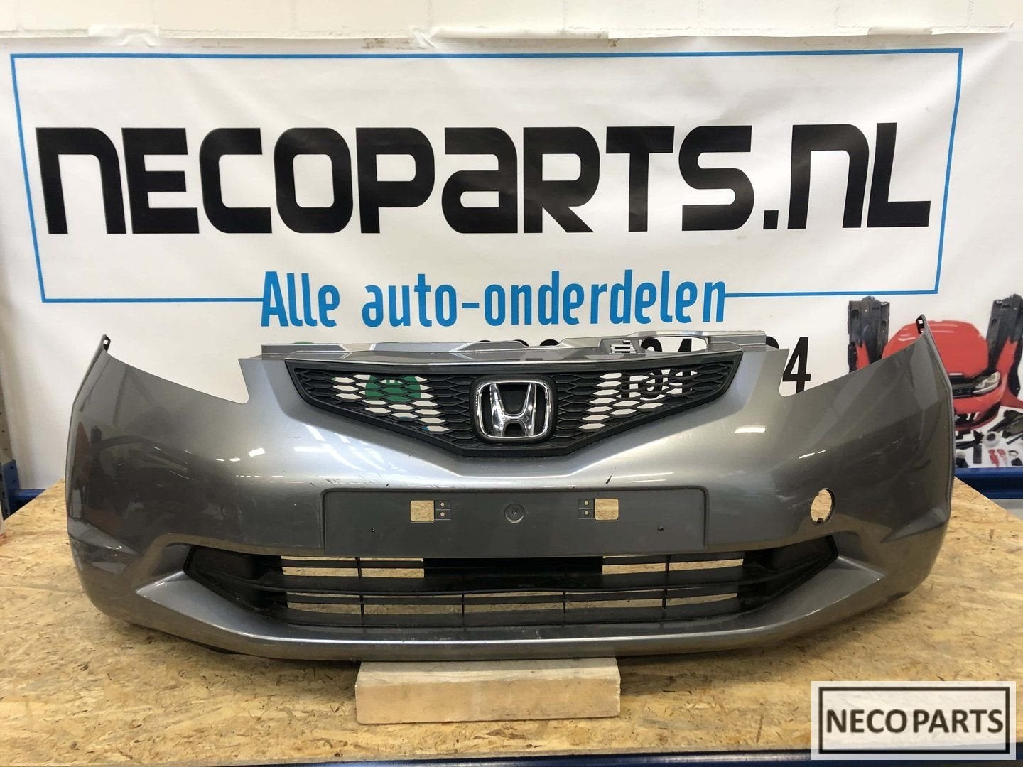 Honda jazz voorbumper grill 2008-2011 origineel, Honda, Gebruikt, -, Voor