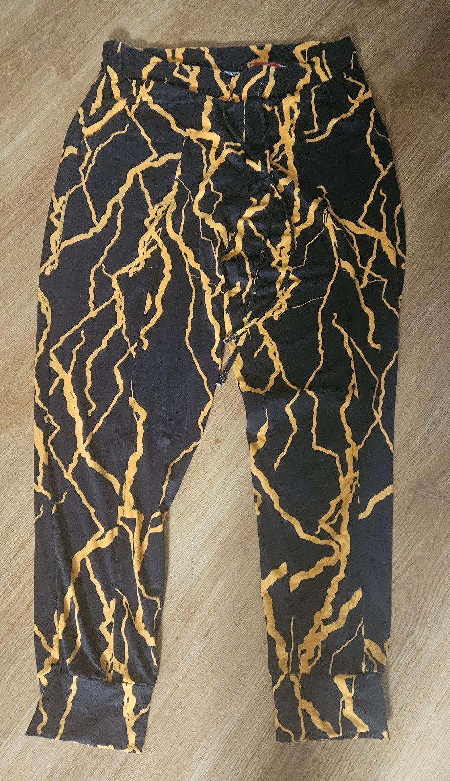 Nieuw Magna Broek Maat 44/46 met Bliksemprint, Kleding | Dames, Ophalen of Verzenden, Nieuw, Zwart, Broek of Spijkerbroek