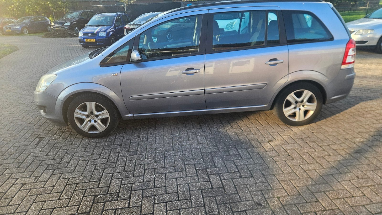 Opel Zafira 1.8 Easytronic 2009 Grijs, Auto's, Stof, 4 cilinders, Zafira, Grijs