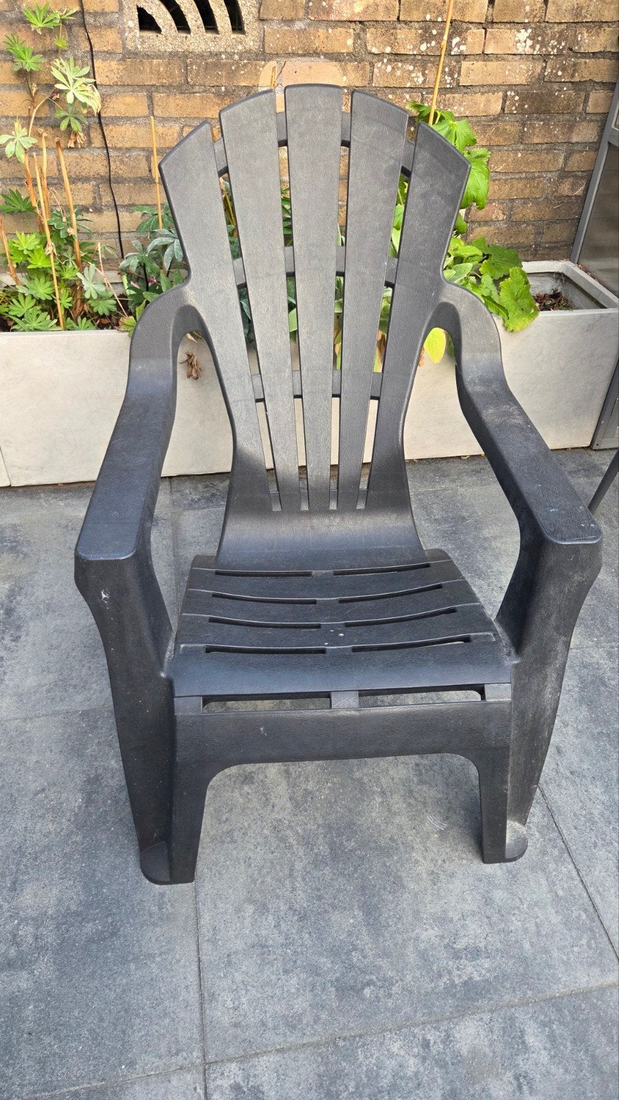 4x Zwarte kunststof tuinstoelen (Adirondack stijl) 4 voor 50, Ophalen, Gebruikt, Kunststof