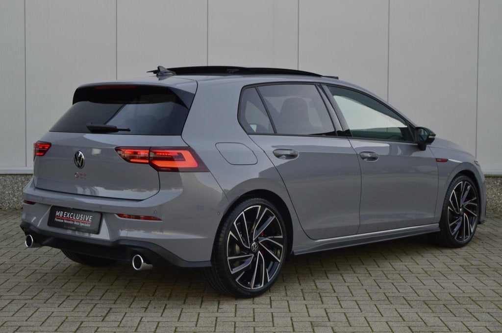 Volkswagen Golf 8 2.0 TSI GTI 245pk DSG7 (2021), Gebruikt, Zwart, 4 cilinders, 1984 cc