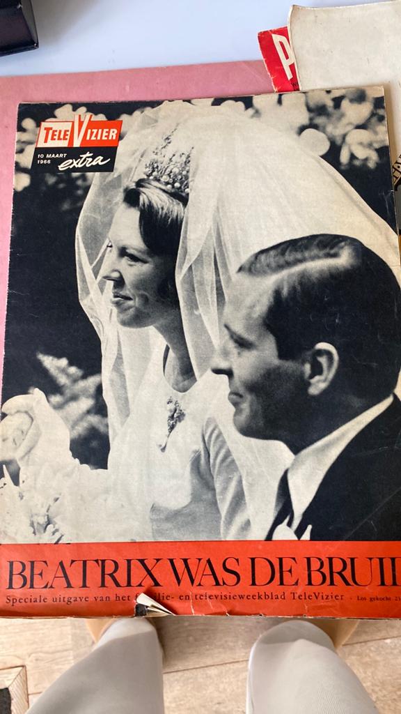 Televizier Extra: Beatrix was de bruid 1966, Ophalen of Verzenden, Gelezen, Overige typen