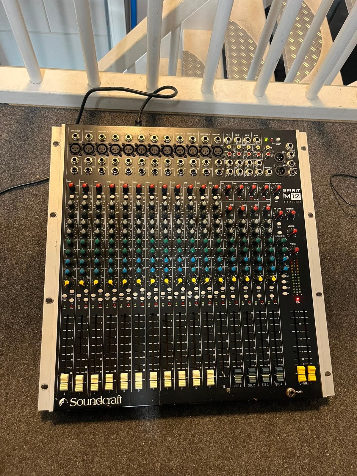 Soundcraft Spirit M12 Mengpaneel, Ophalen of Verzenden, Gebruikt, 10 tot 20 kanalen, Microfooningang