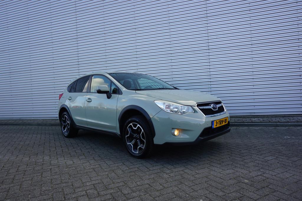 Subaru XV 2.0i Luxury AWD Airco / Navi / Cruise / Camera / L, Euro 5, 1325 kg, 4 cilinders, 150 pk