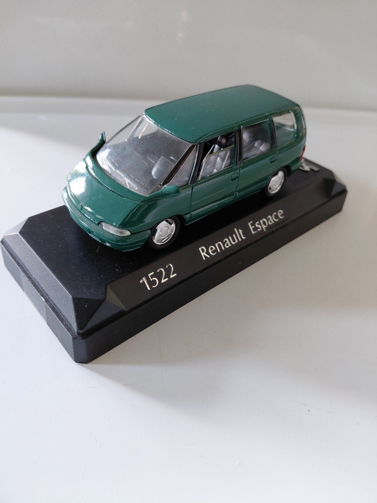Renault Espace, Hobby en Vrije tijd, Modelauto's | 1:43, Ophalen of Verzenden, Zo goed als nieuw, Auto, Solido