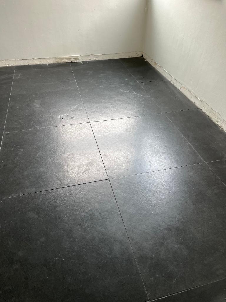 Leistenen tegels - +/- 44 m² - Gebruikt, Ophalen, Gebruikt, 60 cm of meer, 10 m² of meer