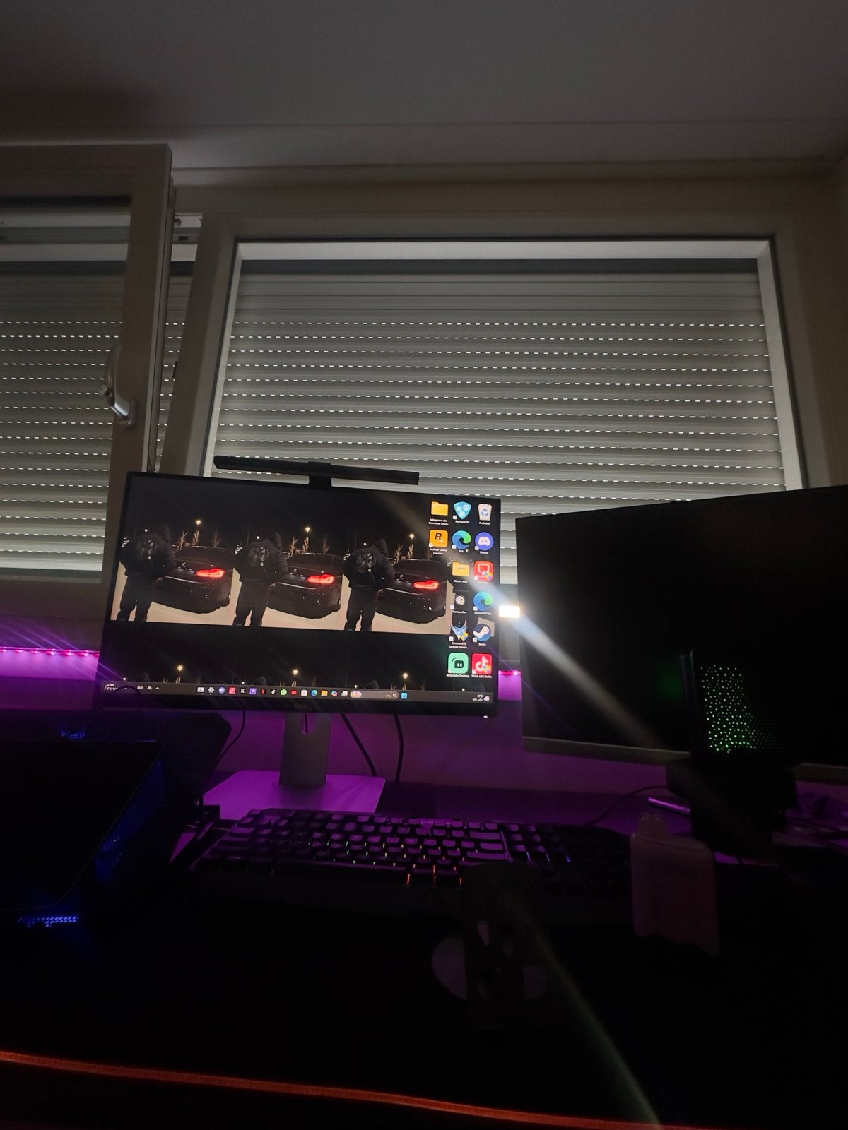 Complete Gaming Setup: Ryzen 7500GB, RTX 3050, 1TB SSD, 2 Mo
