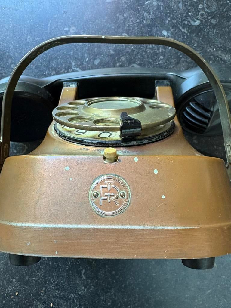 Vintage koperen telefoon met draaischijf - RTT-56, Ophalen, Koper