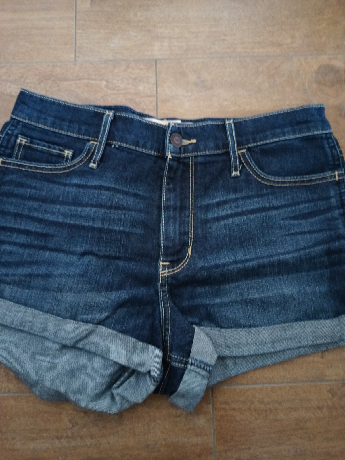 Hollister korte broek/short maat 28, blauw, nieuwstaat, Blauw, Ophalen of Verzenden, Zo goed als nieuw, W28 - W29 (confectie 36)
