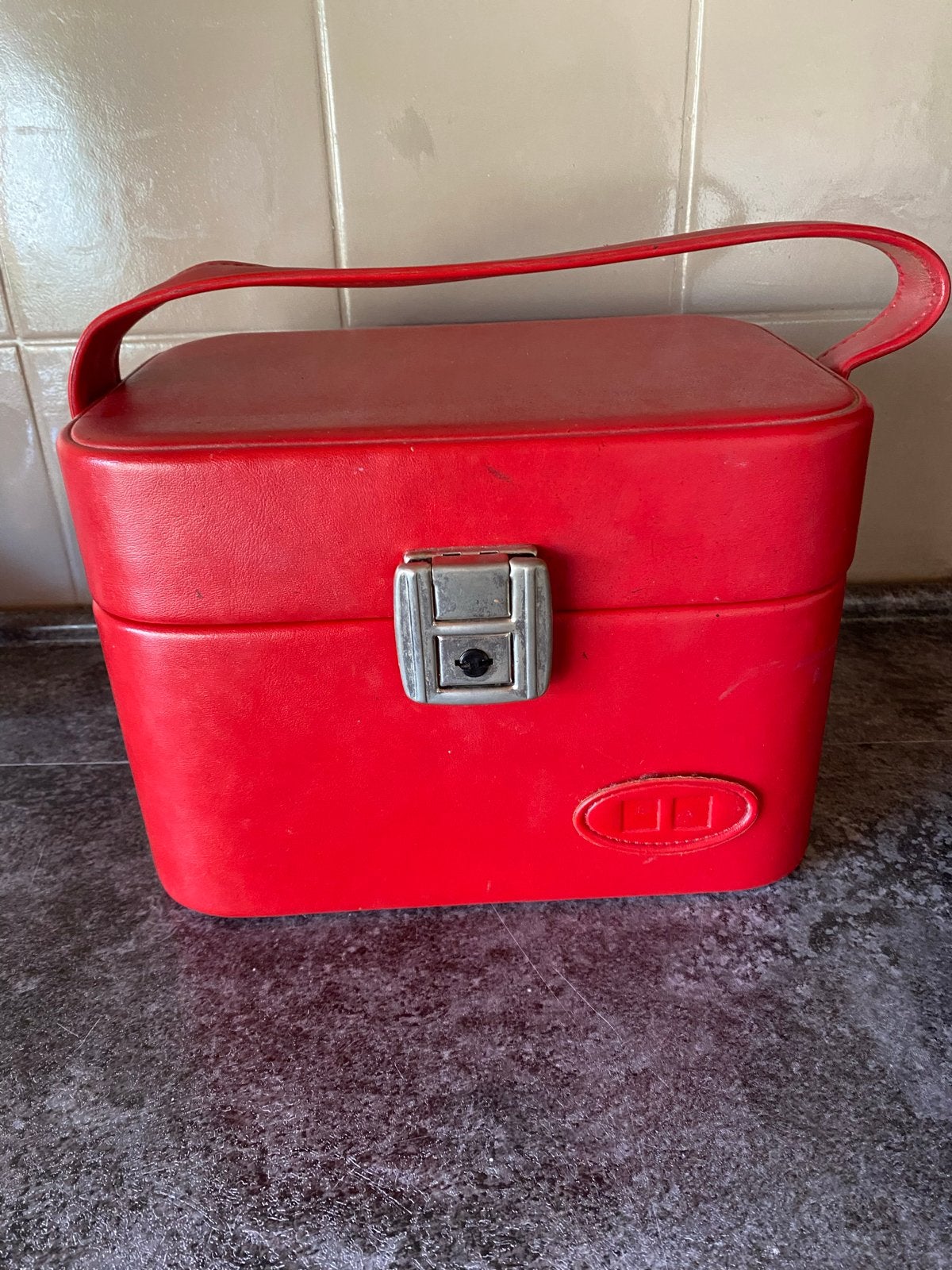 Vintage rode make-up koffer / beautycase, Gebruikt, Ophalen of Verzenden, Met slot, Hardcase