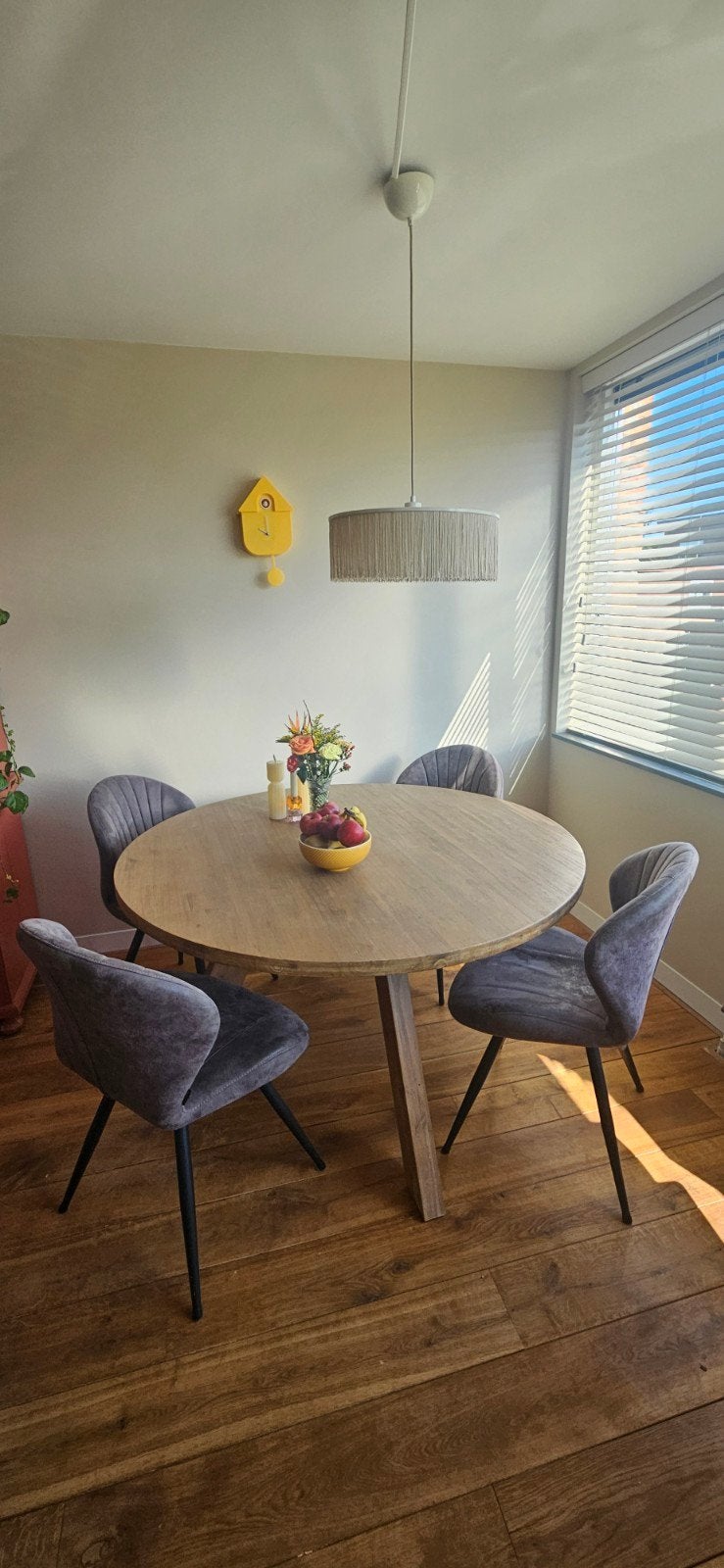 Houten ronde eettafel - 140cm, Huis en Inrichting, Ophalen, Gebruikt, Rond, Vier personen