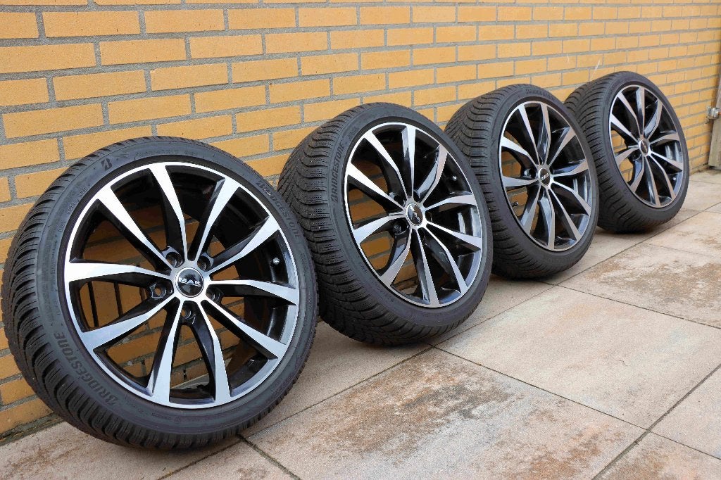Mak velgen 18 inch met 225/40 winterbanden o.a. VW Golf 7-8, Ophalen, 18 inch, Gebruikt, Banden en Velgen
