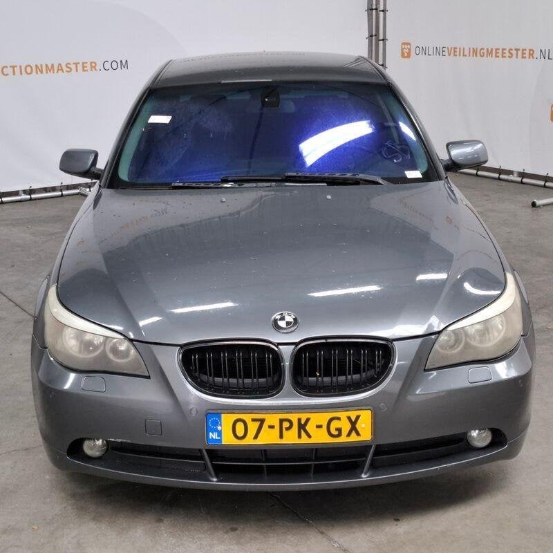 Personenauto, BMW, 5-serie, 520i Executive, 2004, Achterwielaandrijving, Bedrijf, Nieuw, 170 pk